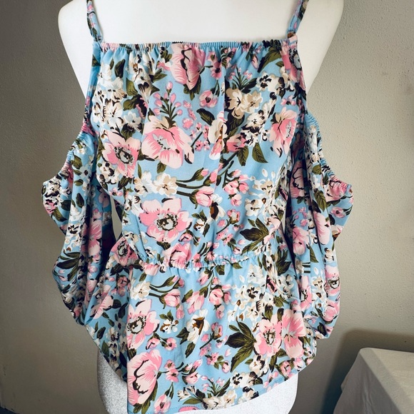 Floral Blue and Pink Women's Top - Picture 3 of 8